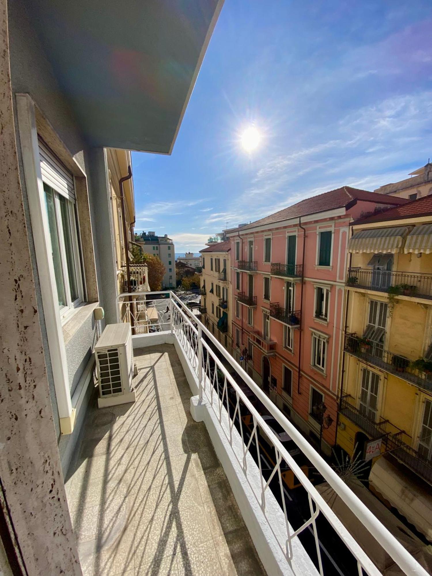 Appartamento Via XX Settembre Sanremo Eksteriør bilde